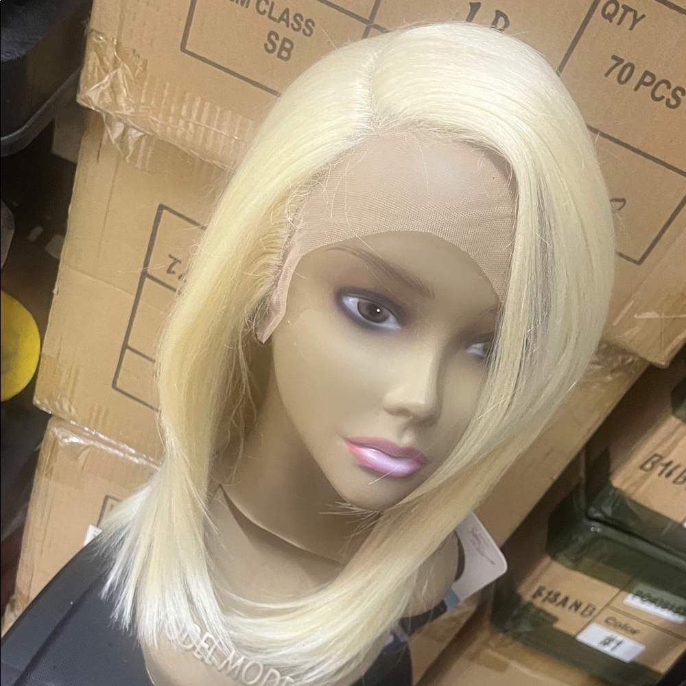 Blonde lace pre parted wig